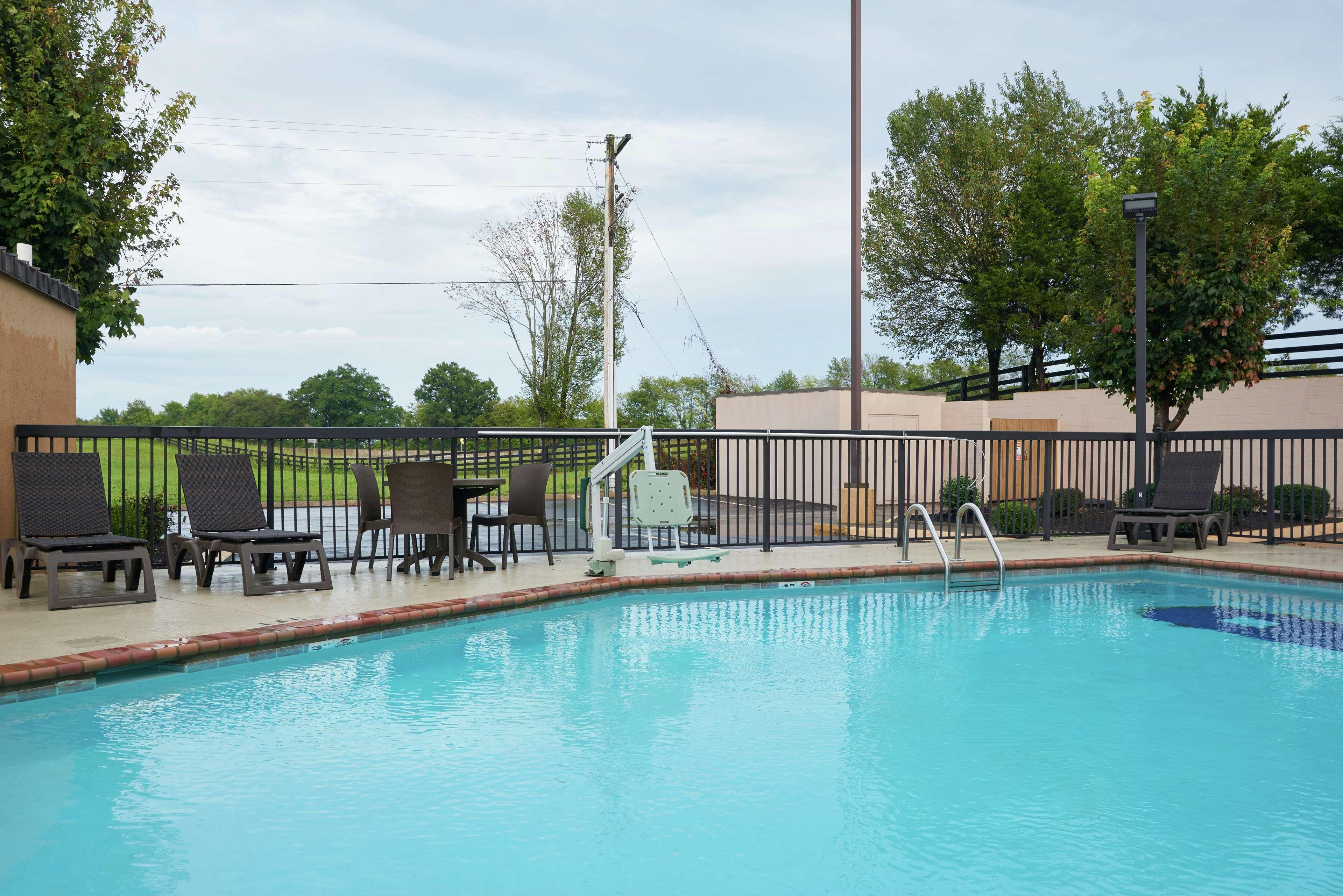 Hampton Inn Franklin, Ky - Portland, Tn Eksteriør billede